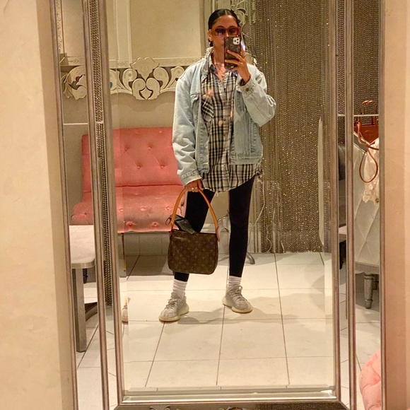 Meet your Posher, Teia - Picture 4 of 4